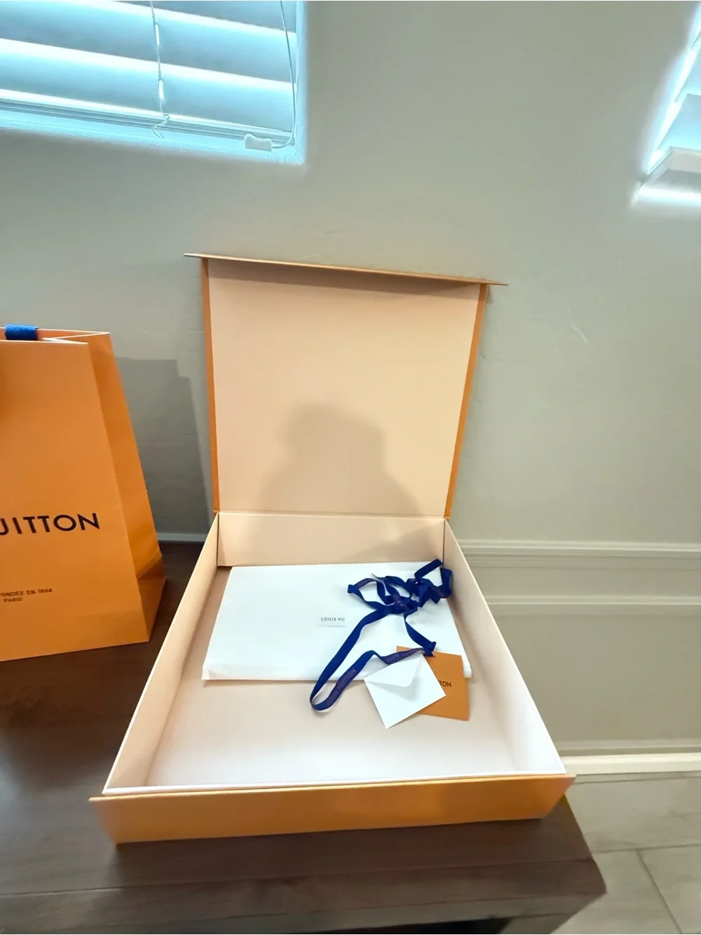Authentic Louis Vuitton Box Gifting set